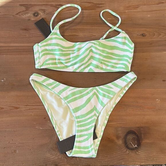 triangl swimwear | Swim | Triangl Mica Cheeky Zebraspring Set New With ...